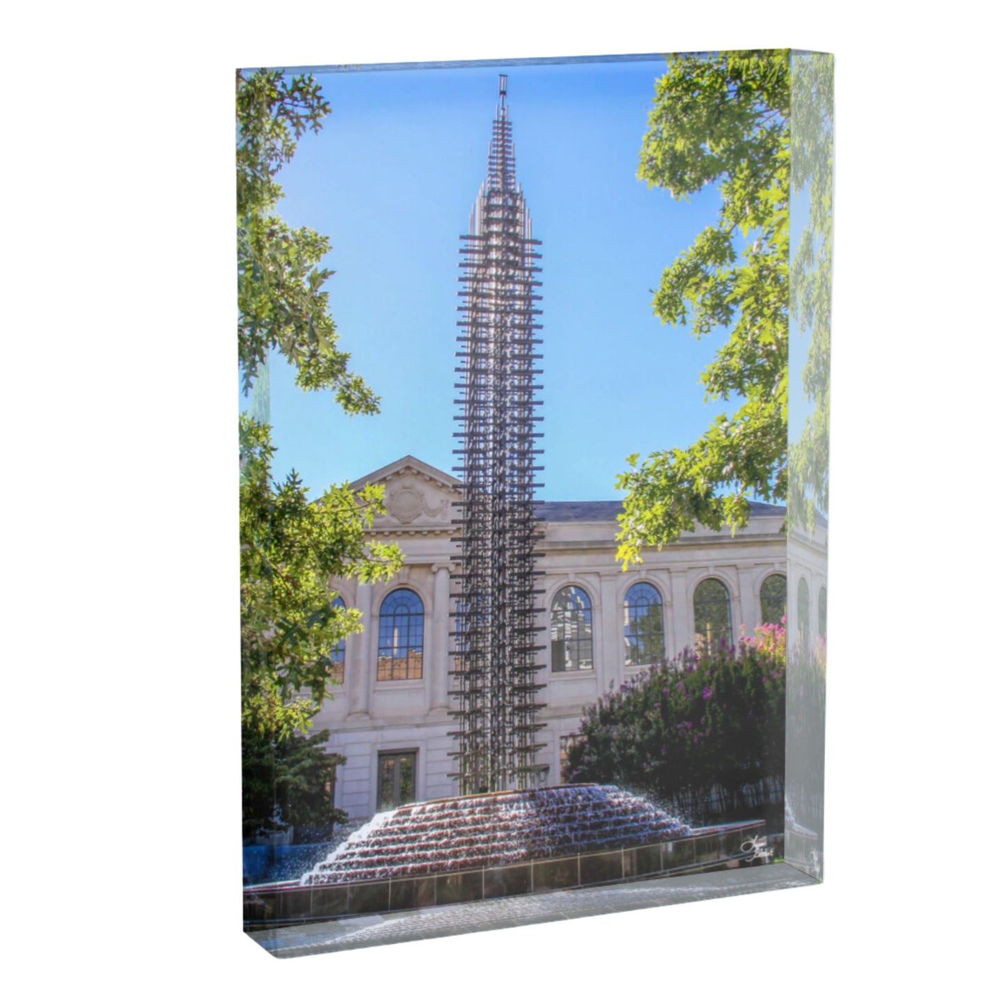 5x7 acrylic block of fulbright peace fountain perfect for University of Arkansas graduate